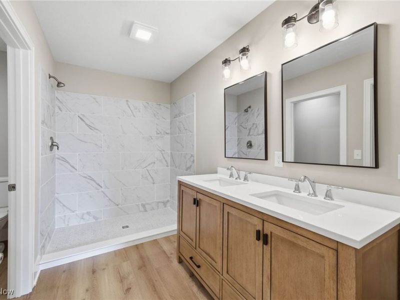 1086 Saint Andrews, Akron, OH 44312 Photo 17