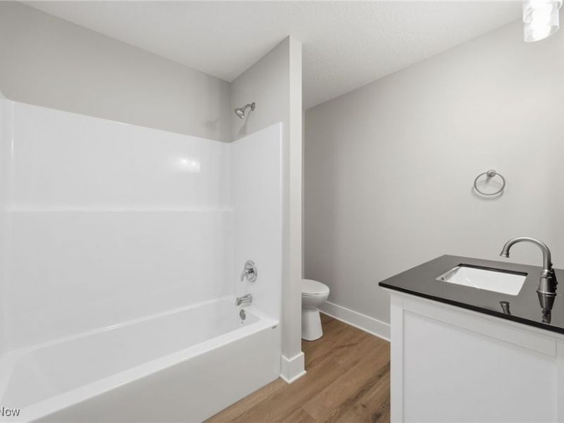 1086 Saint Andrews, Akron, OH 44312 Photo 21