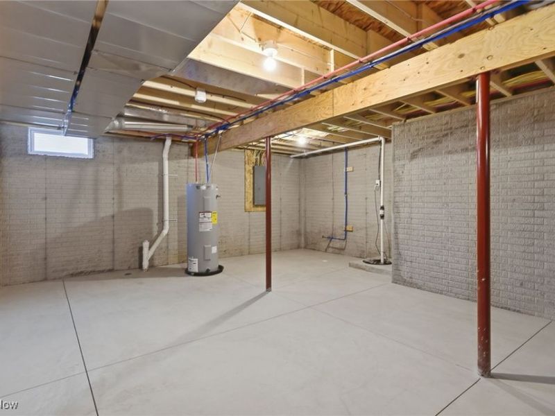 1086 Saint Andrews, Akron, OH 44312 Photo 29