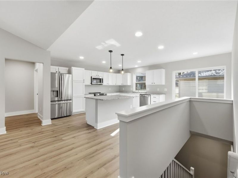 1086 Saint Andrews, Akron, OH 44312 Photo 9