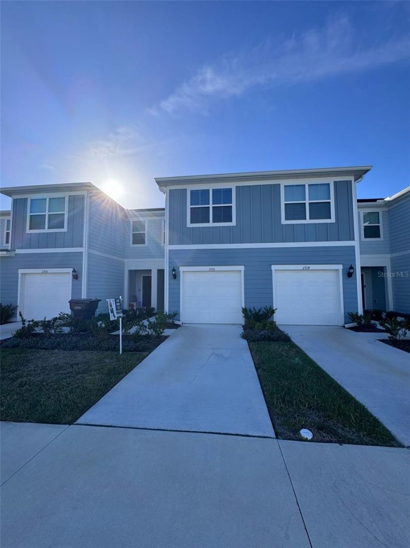 2710 Fetching Trail, Davenport, FL 33896 Main Photo