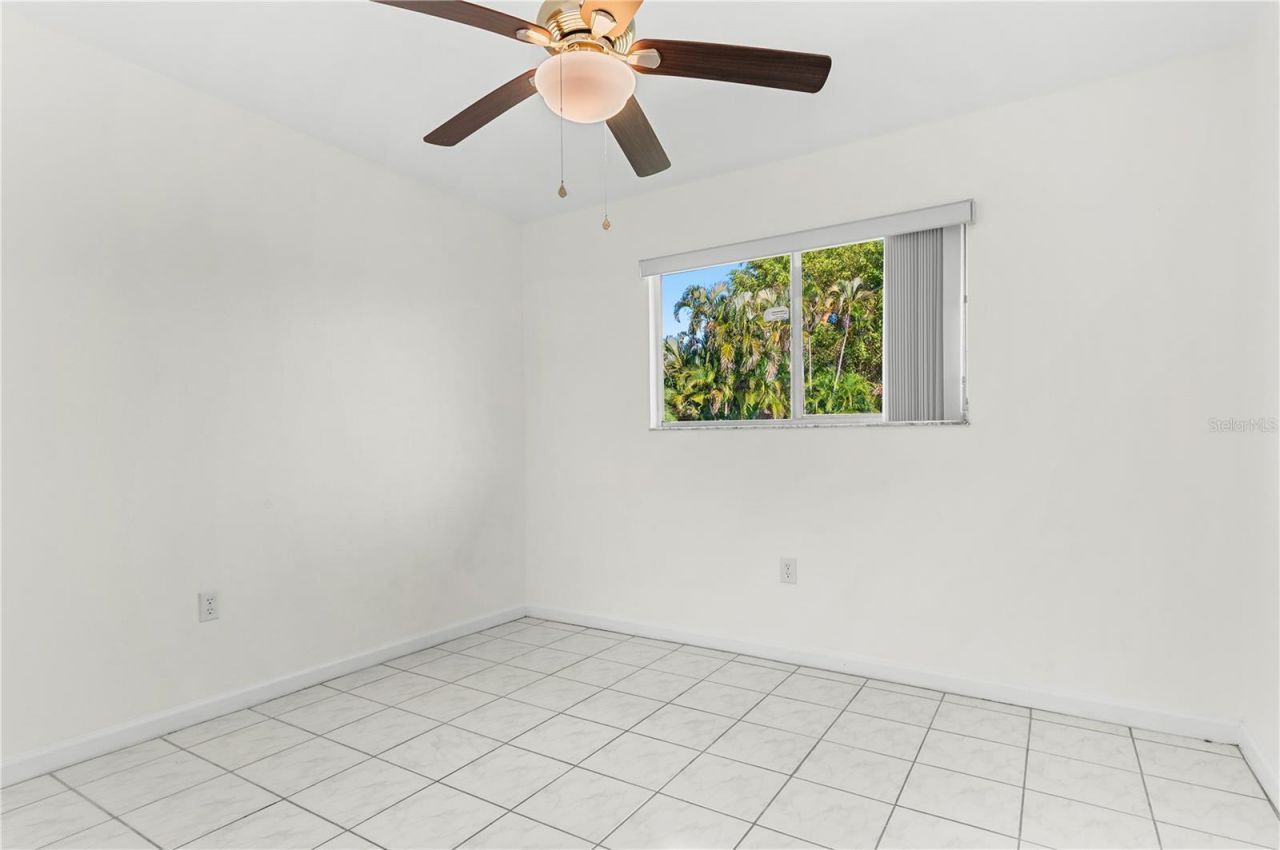 6479 Royal Woods Drive, Fort Myers, FL 33908 Photo
