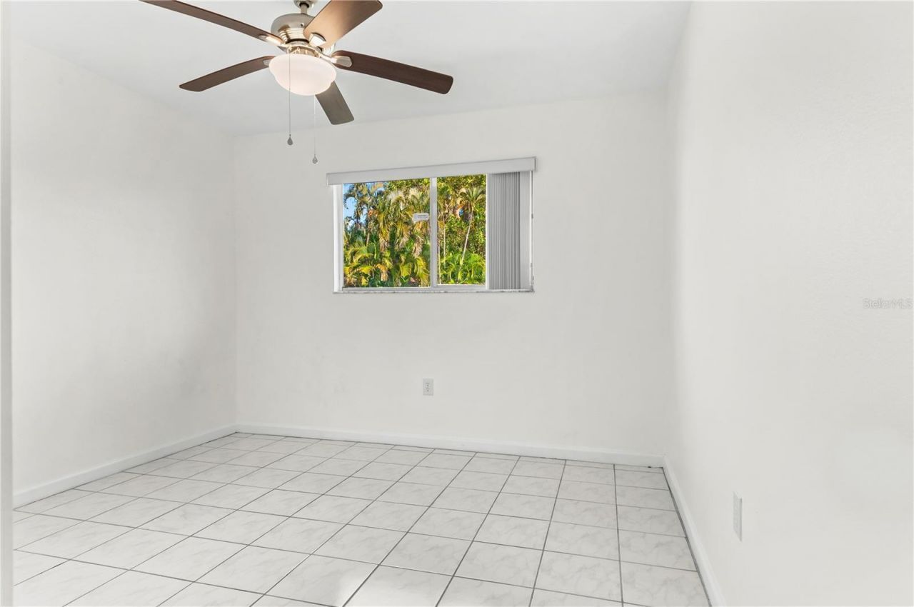 6479 Royal Woods Drive, Fort Myers, FL 33908 Photo