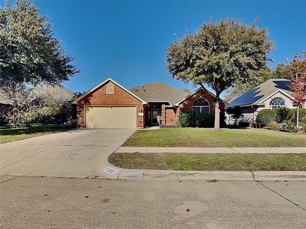 1132 Westgrove Drive, Saginaw, TX 76179