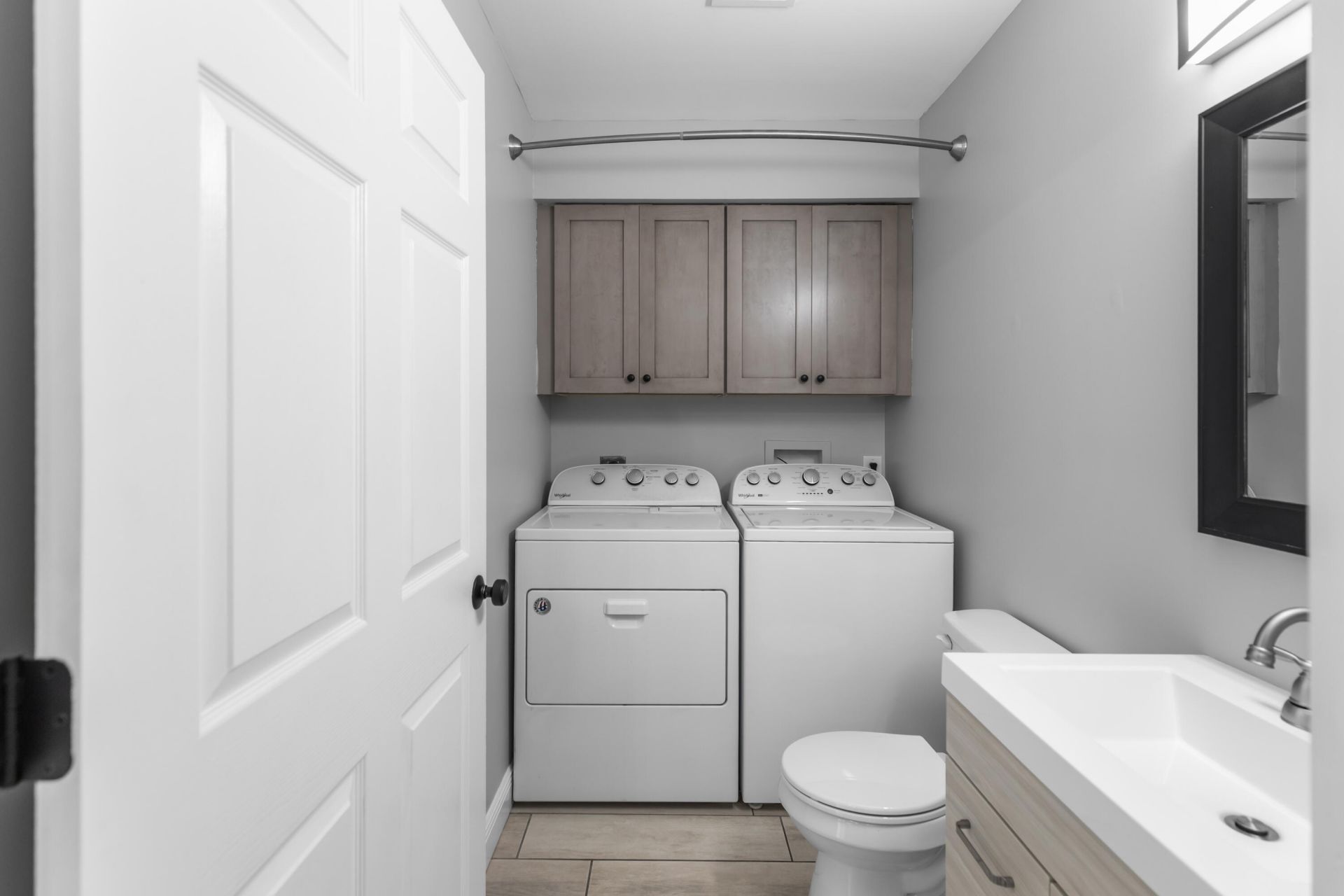 2302 SE Round Table Drive, Unit B, Port Saint Lucie, FL 34952 Photo