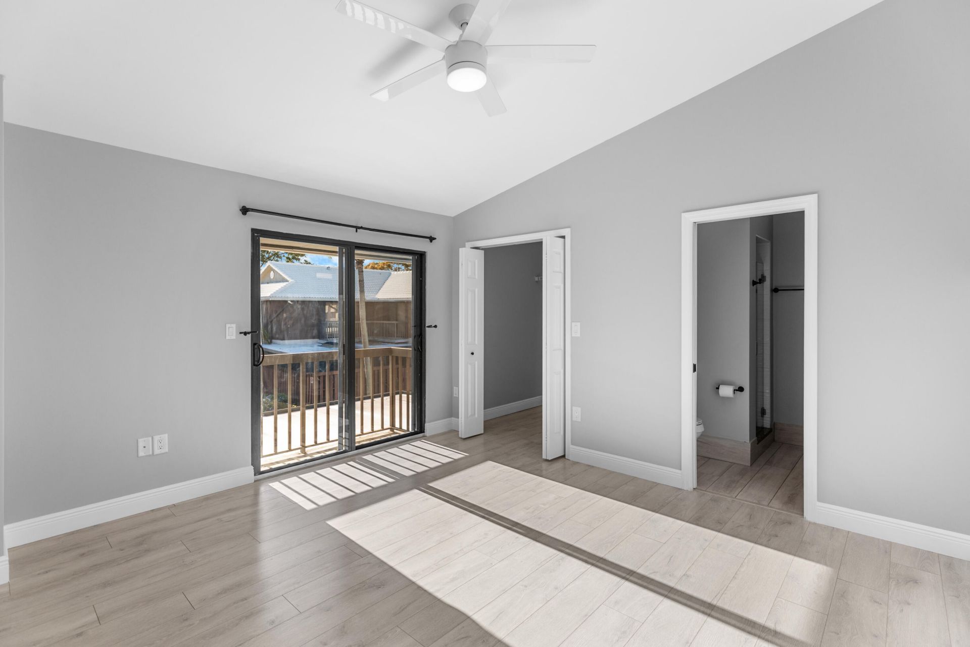 2302 SE Round Table Drive, Unit B, Port Saint Lucie, FL 34952 Photo