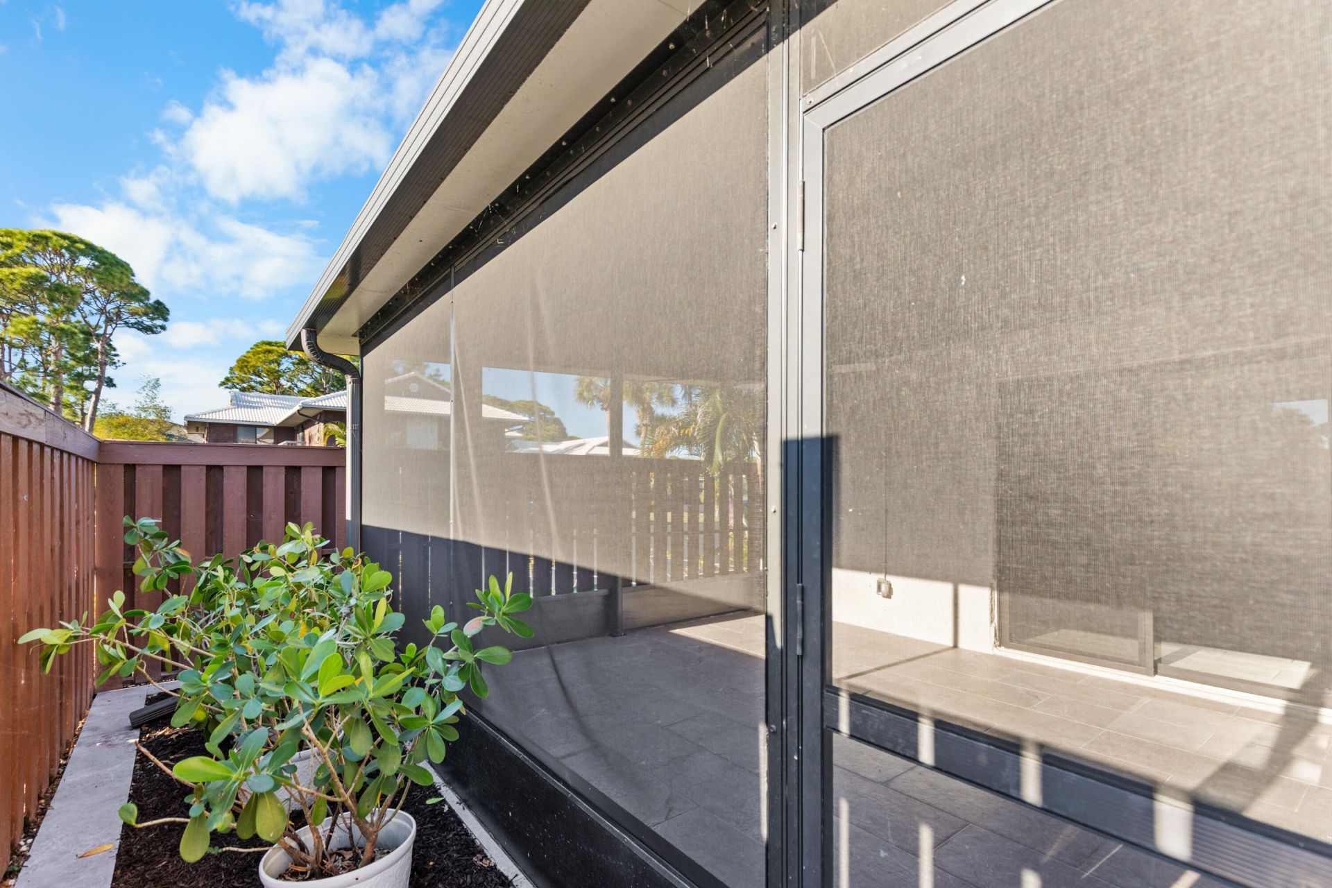 2302 SE Round Table Drive, Unit B, Port Saint Lucie, FL 34952 Photo