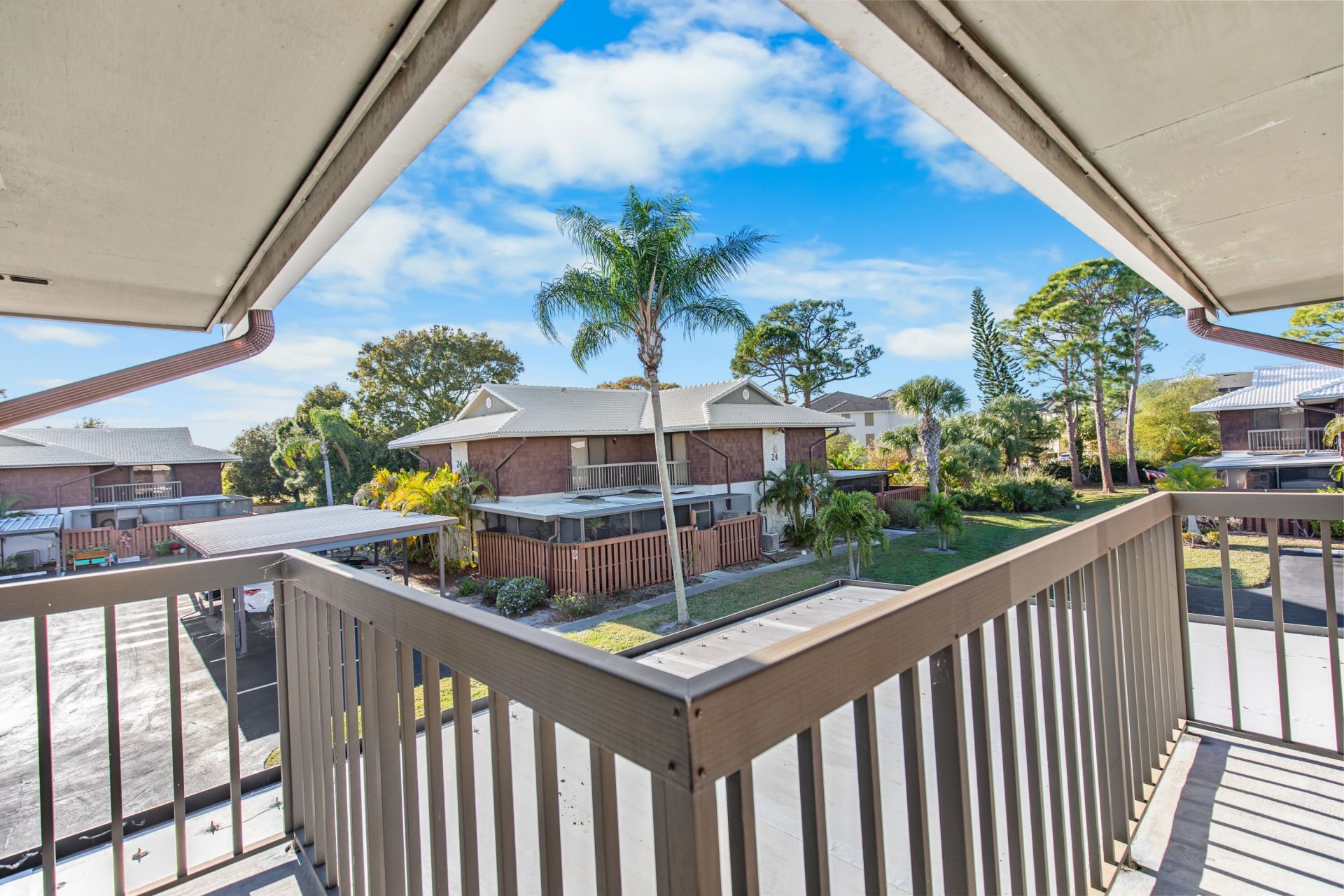 2302 SE Round Table Drive, Unit B, Port Saint Lucie, FL 34952 Photo