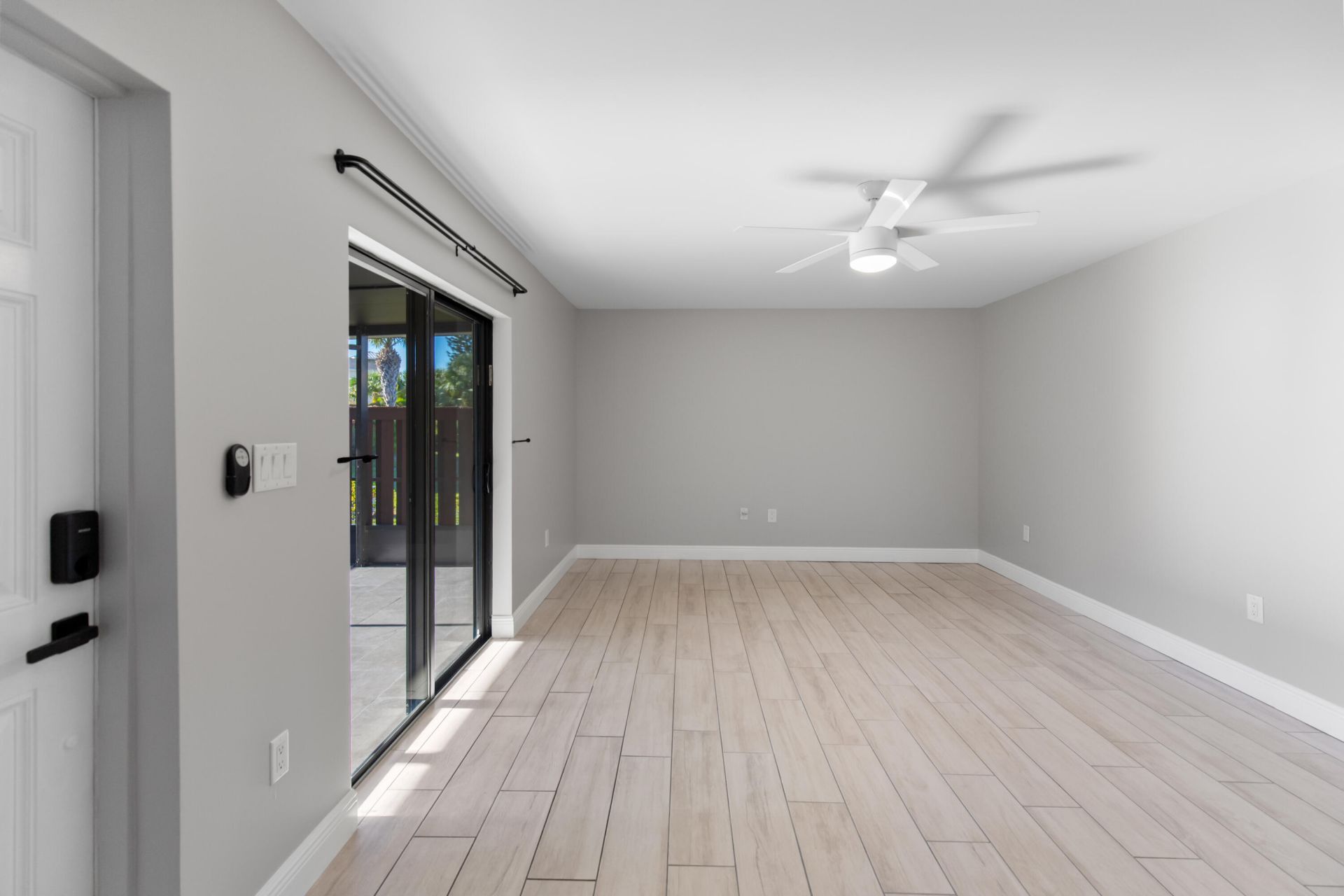 2302 SE Round Table Drive, Unit B, Port Saint Lucie, FL 34952 Photo