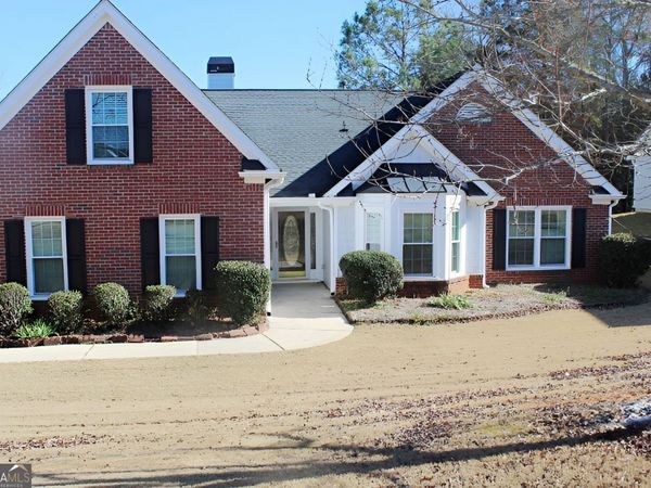 707 Hot Springs Trail, Mcdonough, GA 30252