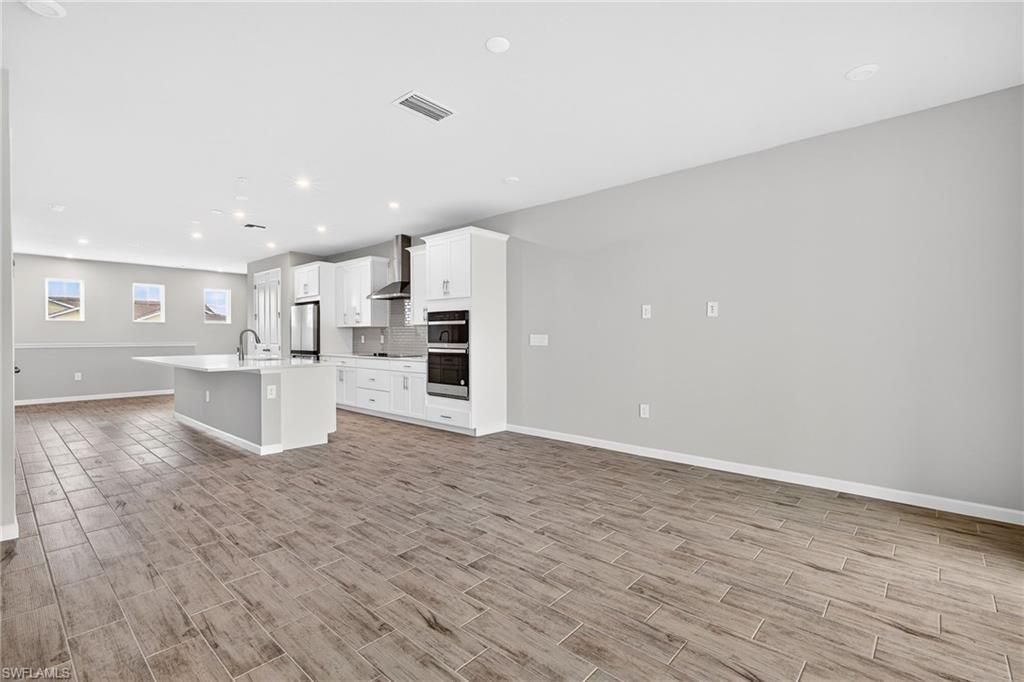 4596 Arboretum Cir, Unit 202, Naples, FL 34112 Photo