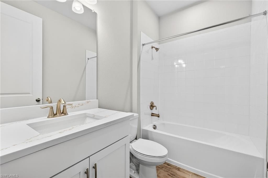 4596 Arboretum Cir, Unit 202, Naples, FL 34112 Photo