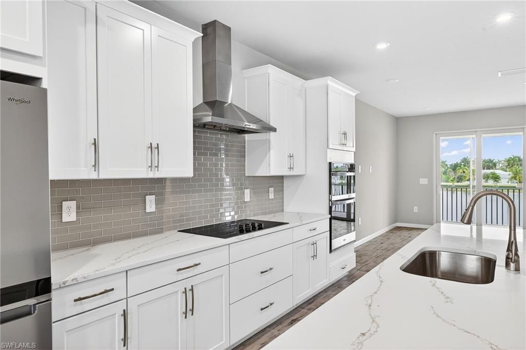 4596 Arboretum Cir, Unit 202, Naples, FL 34112 Photo