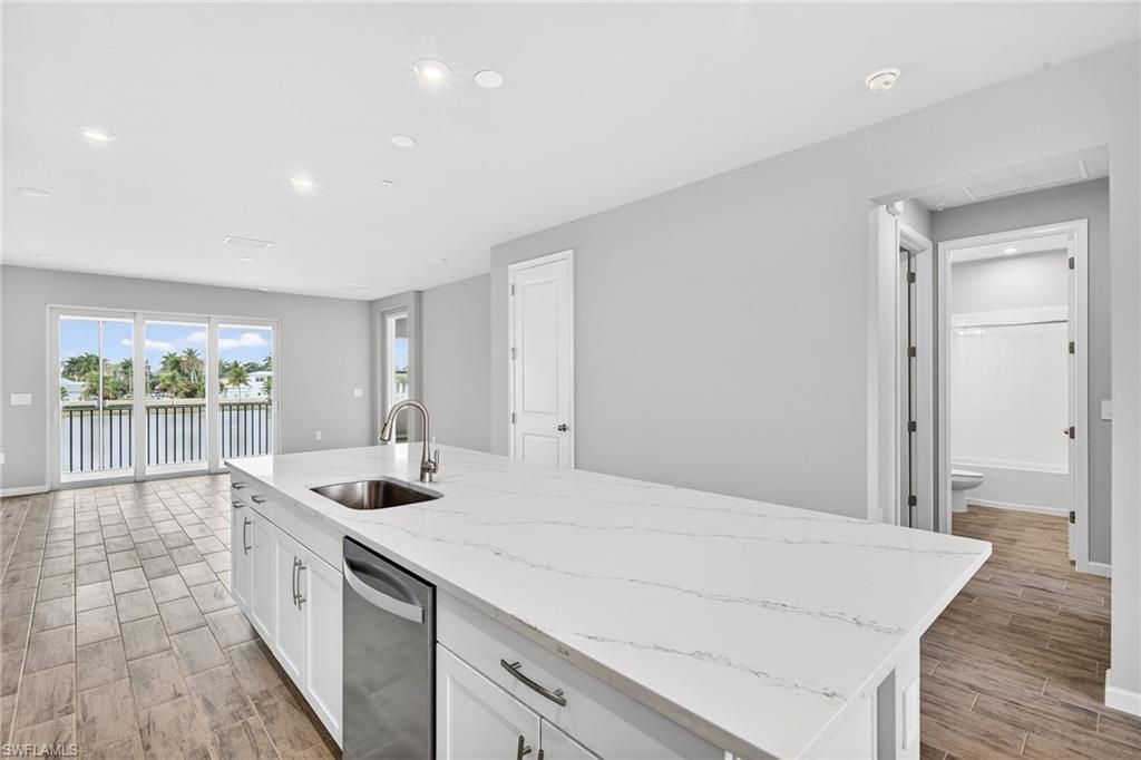4596 Arboretum Cir, Unit 202, Naples, FL 34112 Photo