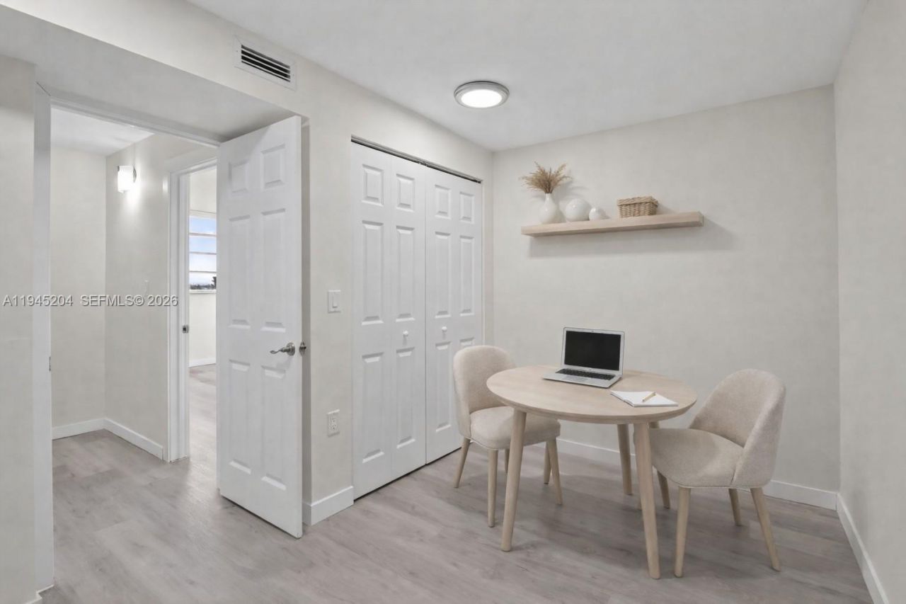 1811 Jefferson St, Unit 808, Hollywood, FL 33020 Photo