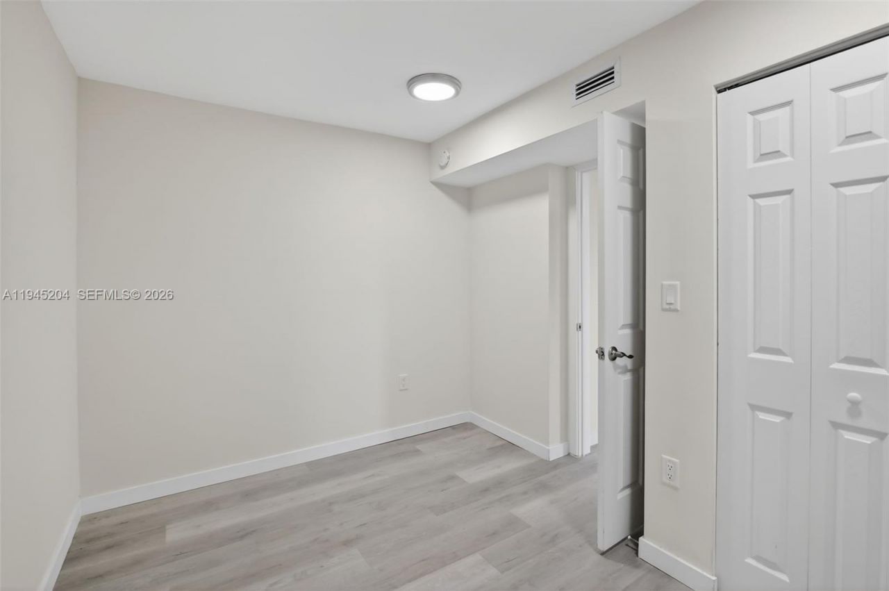 1811 Jefferson St, Unit 808, Hollywood, FL 33020 Photo