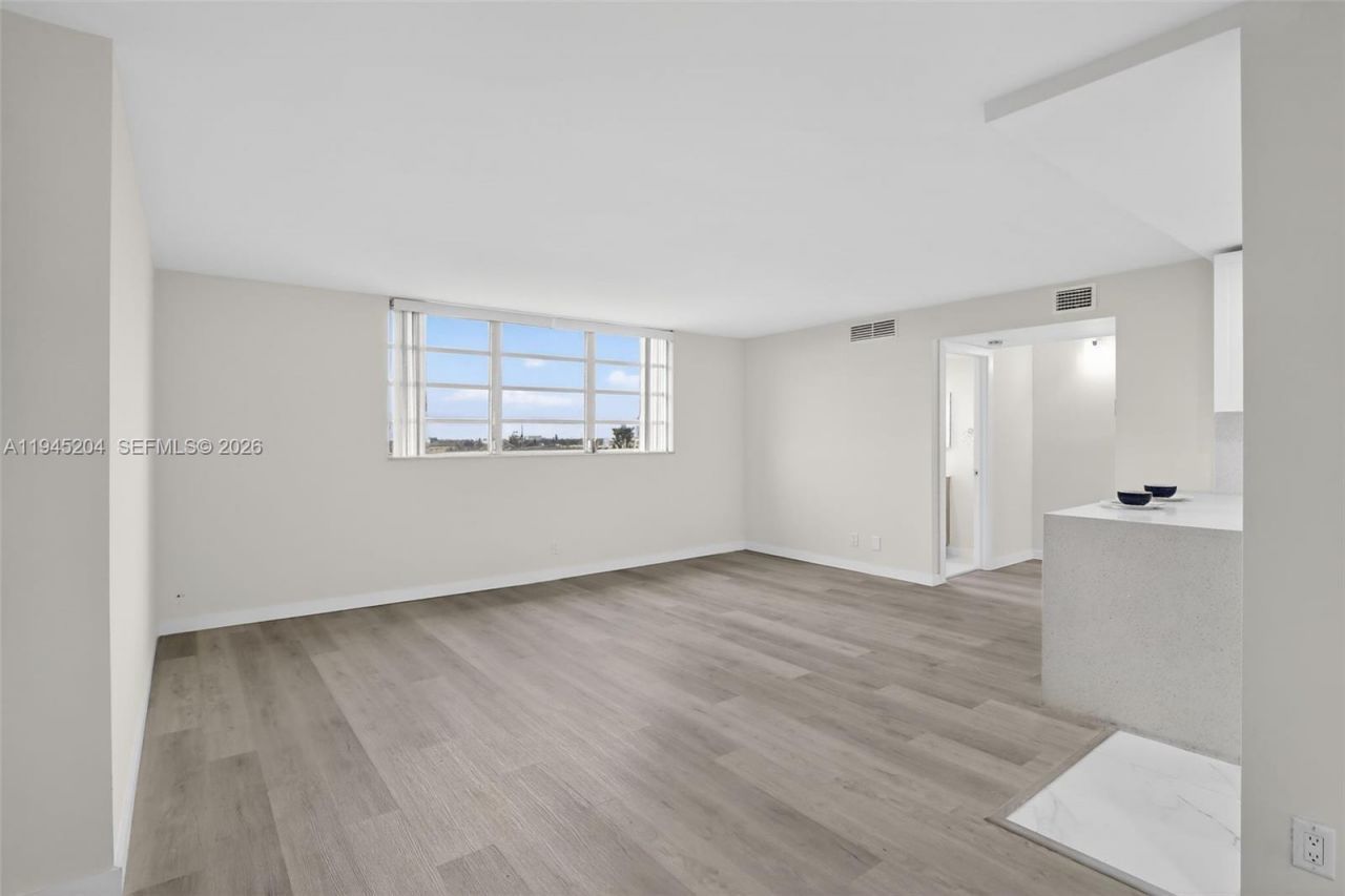 1811 Jefferson St, Unit 808, Hollywood, FL 33020 Photo