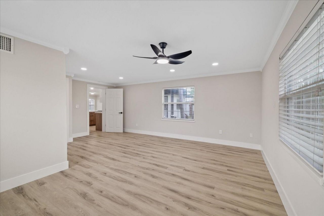 504 Driftwood Drive E, Palm Harbor, FL 34683 Photo