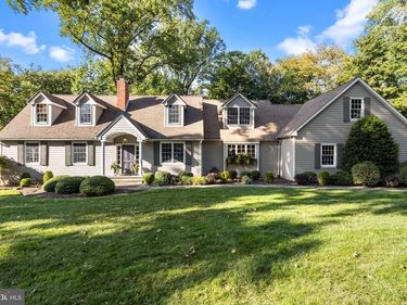 1108 EVERGREEN ROAD, YARDLEY, PA 19067