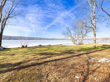 5184 E Lake Road, Honeoye, NY 14471