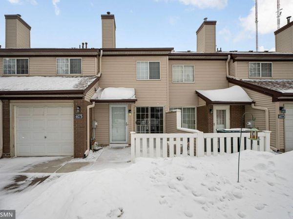 4075 Wilshire Circle, Shoreview, MN 55126