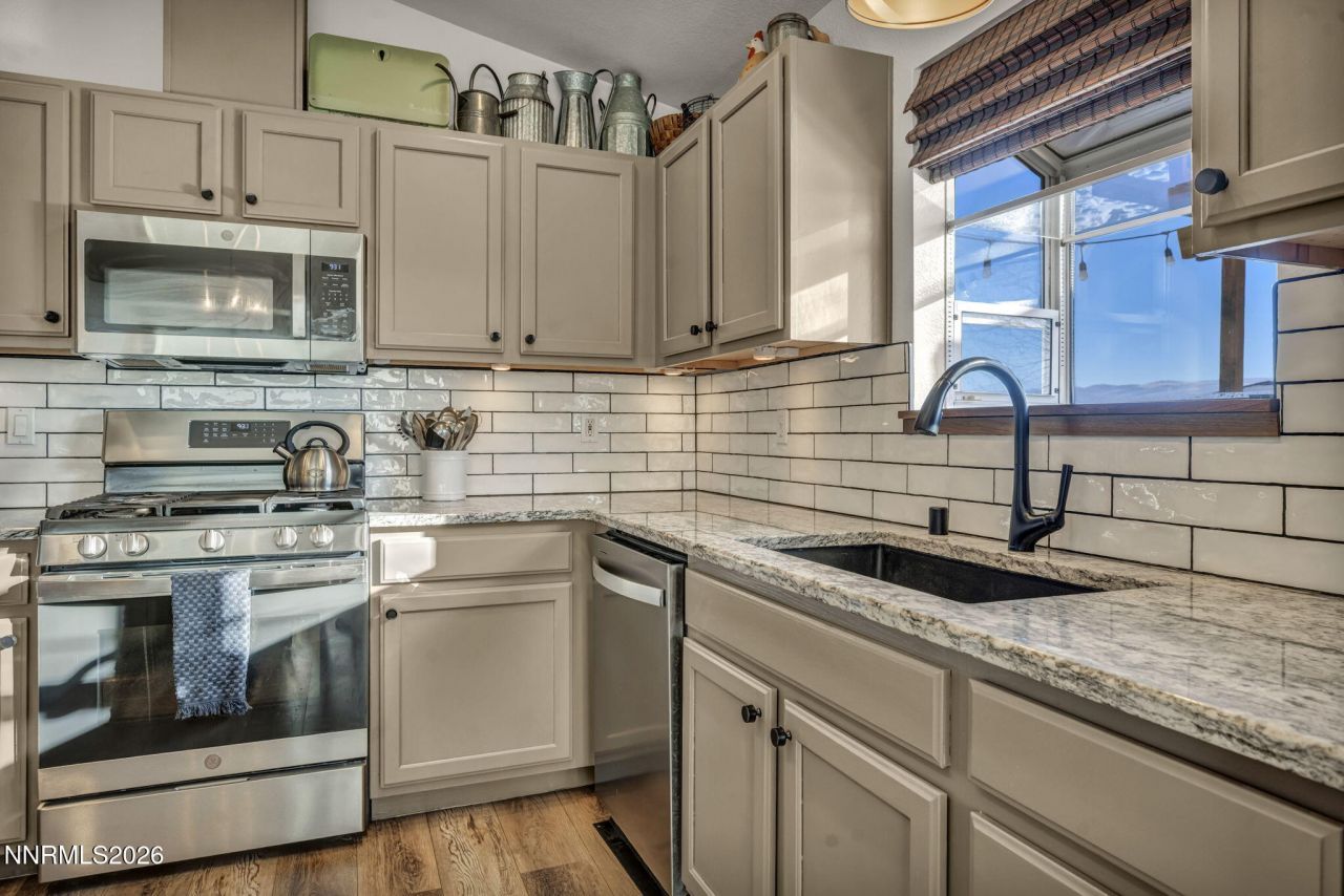 952 Red Falcon Way, Spanish Springs, NV 89441 Photo