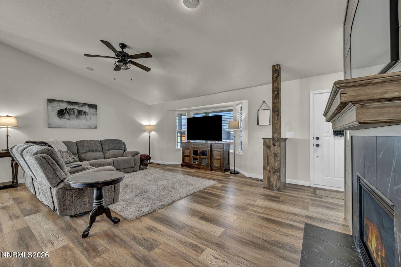 952 Red Falcon Way, Spanish Springs, NV 89441 Photo