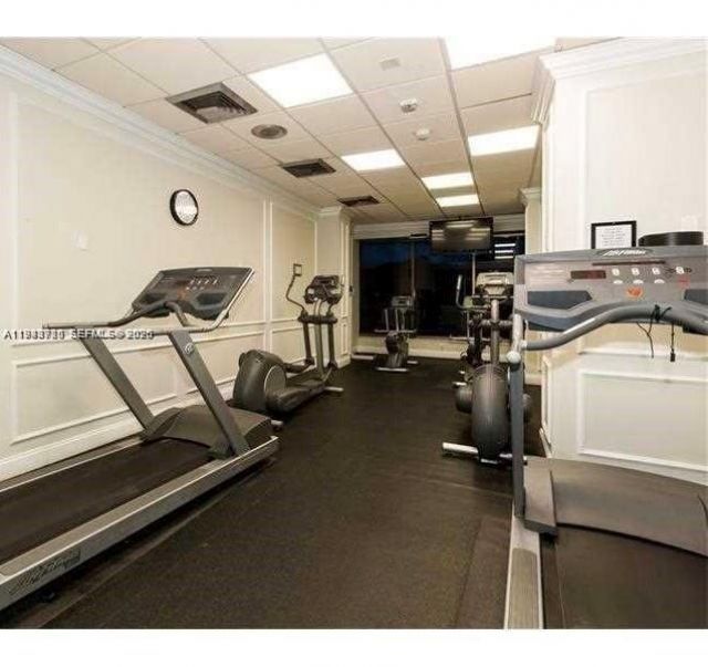 3180 S Ocean Dr, Unit 706, Hallandale Beach, FL 33009 Photo