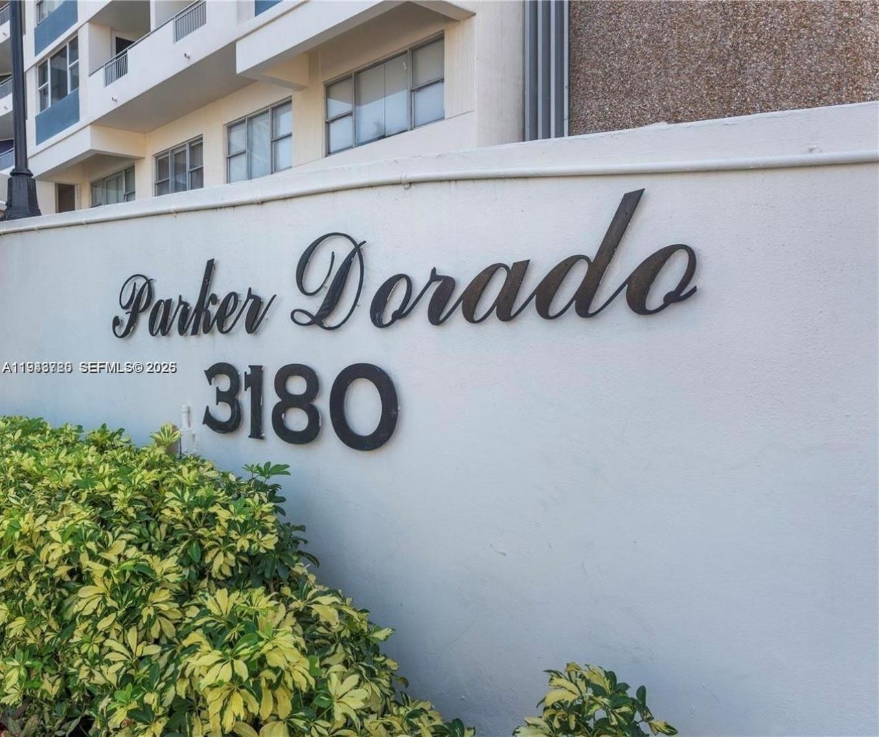 3180 S Ocean Dr, Unit 706, Hallandale Beach, FL 33009 Photo