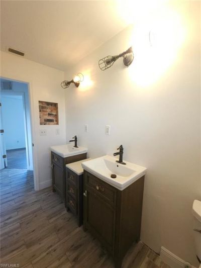 561 Foxcreek Dr, Lehigh Acres, FL 33974 Photo