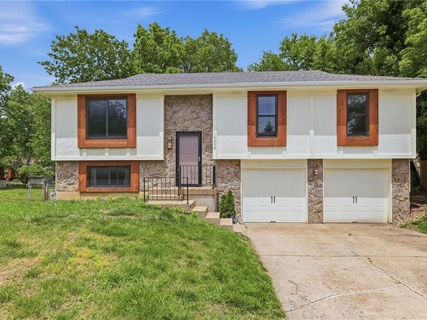 14208 W 63rd Street, Shawnee, KS 66216