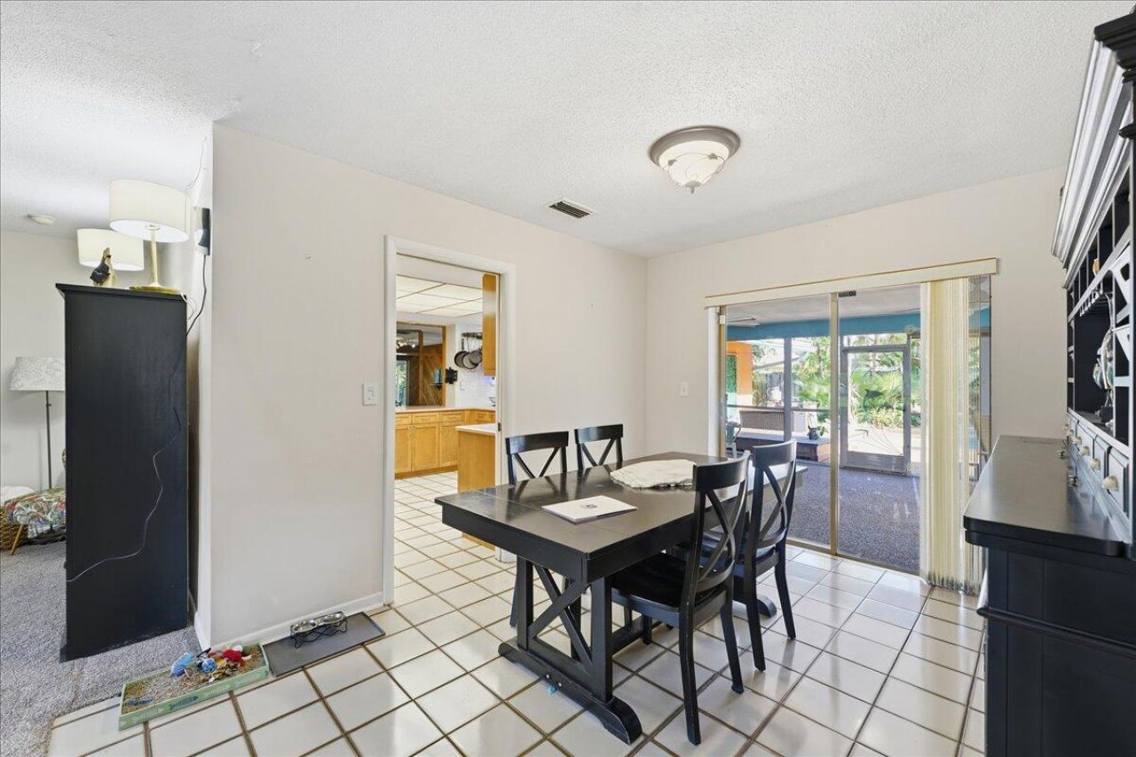 940 SW 69th Avenue, Plantation, FL 33317 Photo