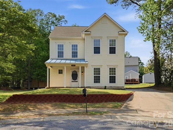 460 Mables Court, Statesville, NC 28677