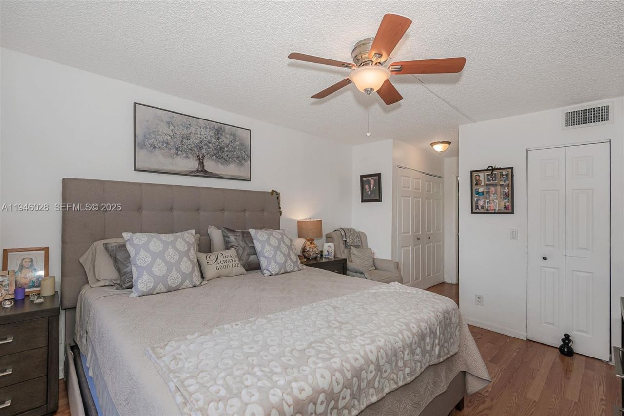 9881 NW Sunrise Lakes Blvd, Unit 106, Sunrise, FL 33322 Photo