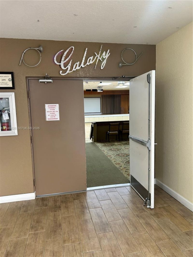 9881 NW Sunrise Lakes Blvd, Unit 106, Sunrise, FL 33322 Photo