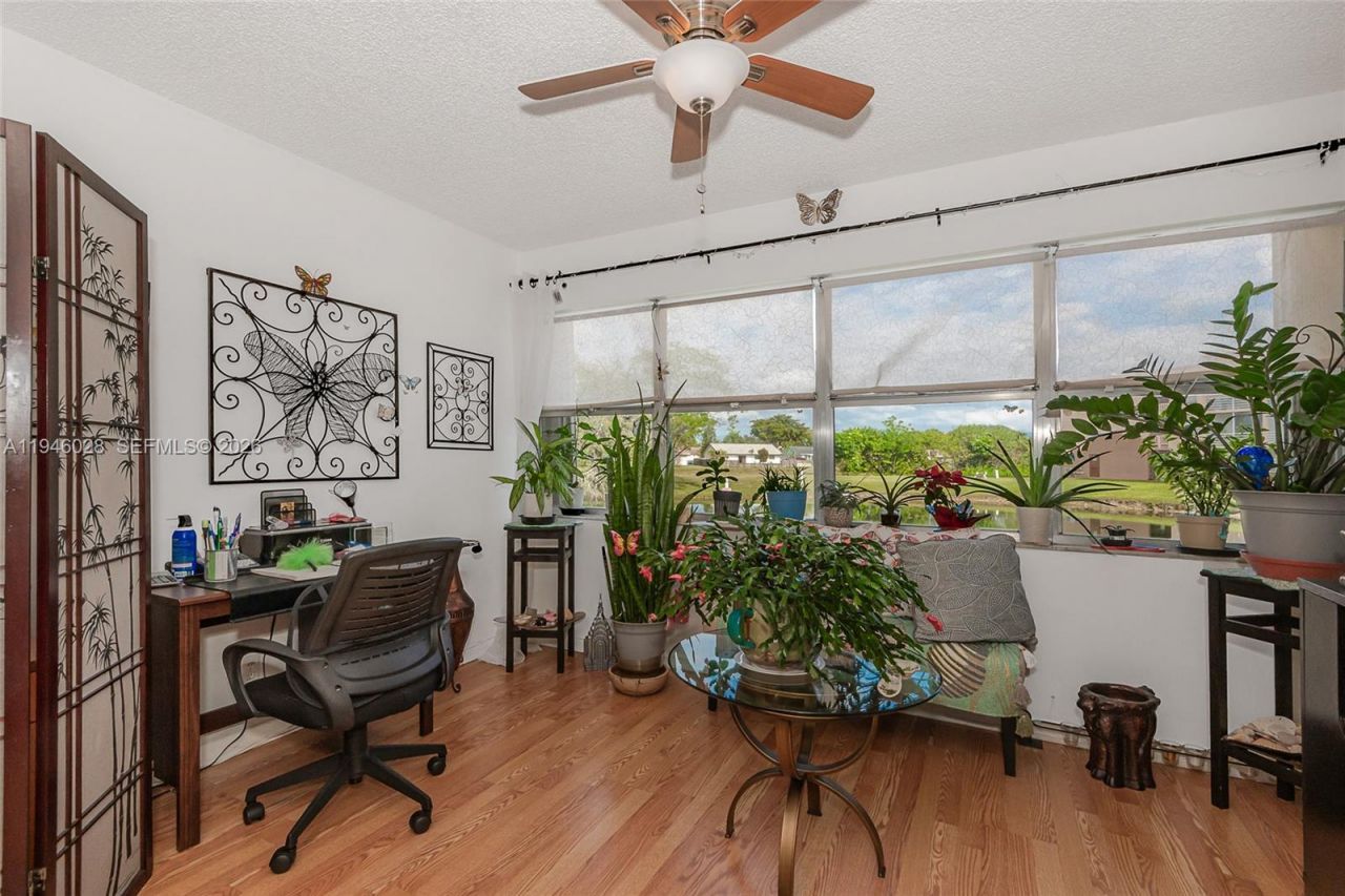 9881 NW Sunrise Lakes Blvd, Unit 106, Sunrise, FL 33322 Photo