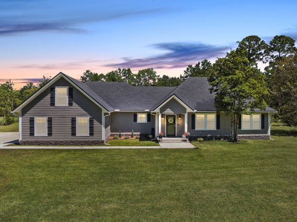 85456 N HARTS Road, Yulee, FL 32097