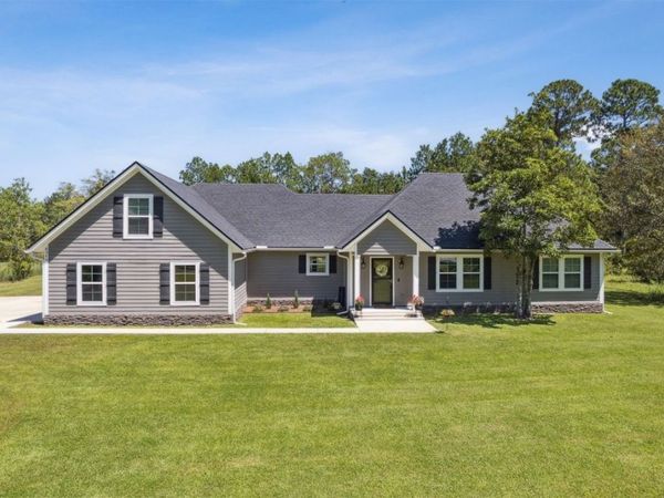 85456 N HARTS Road, Yulee, FL 32097