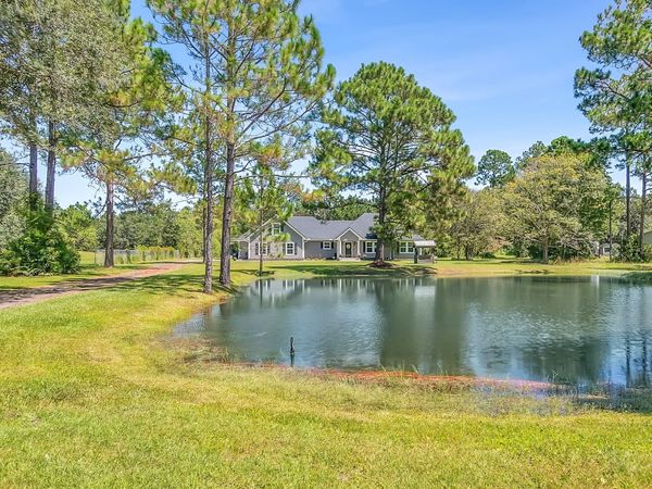 85456 N HARTS Road, Yulee, FL 32097