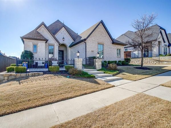8708 Whitestone Road, North Richland Hills, TX 76182