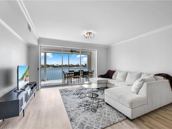 9700 Gulf Shore DR, Unit 202, NAPLES, FL 34108