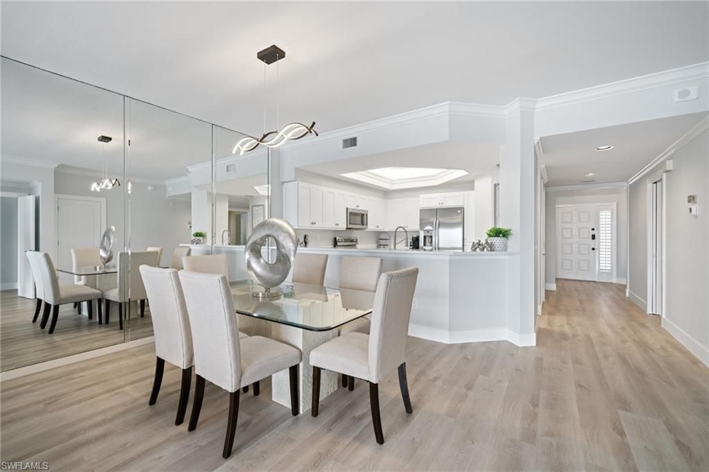 9700 Gulf Shore Dr, Unit 202, Naples, FL 34108 Photo