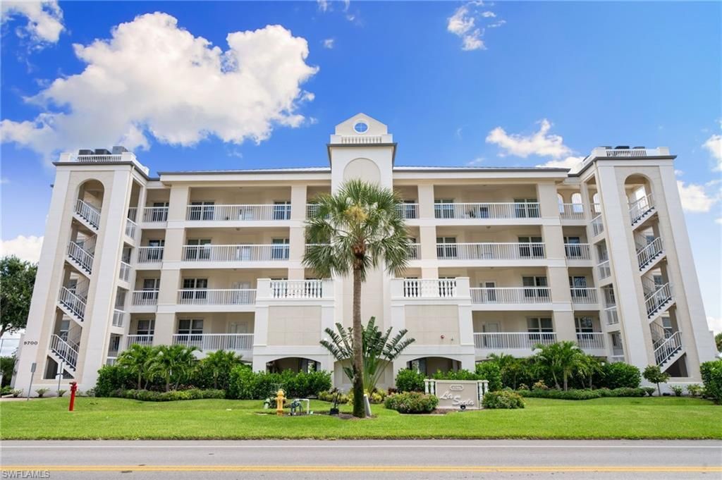 9700 Gulf Shore Dr, Unit 202, Naples, FL 34108 Photo
