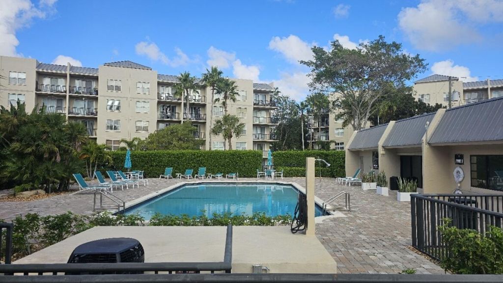 4 Royal Palm Way, Unit 6050, Boca Raton, FL 33432 Photo
