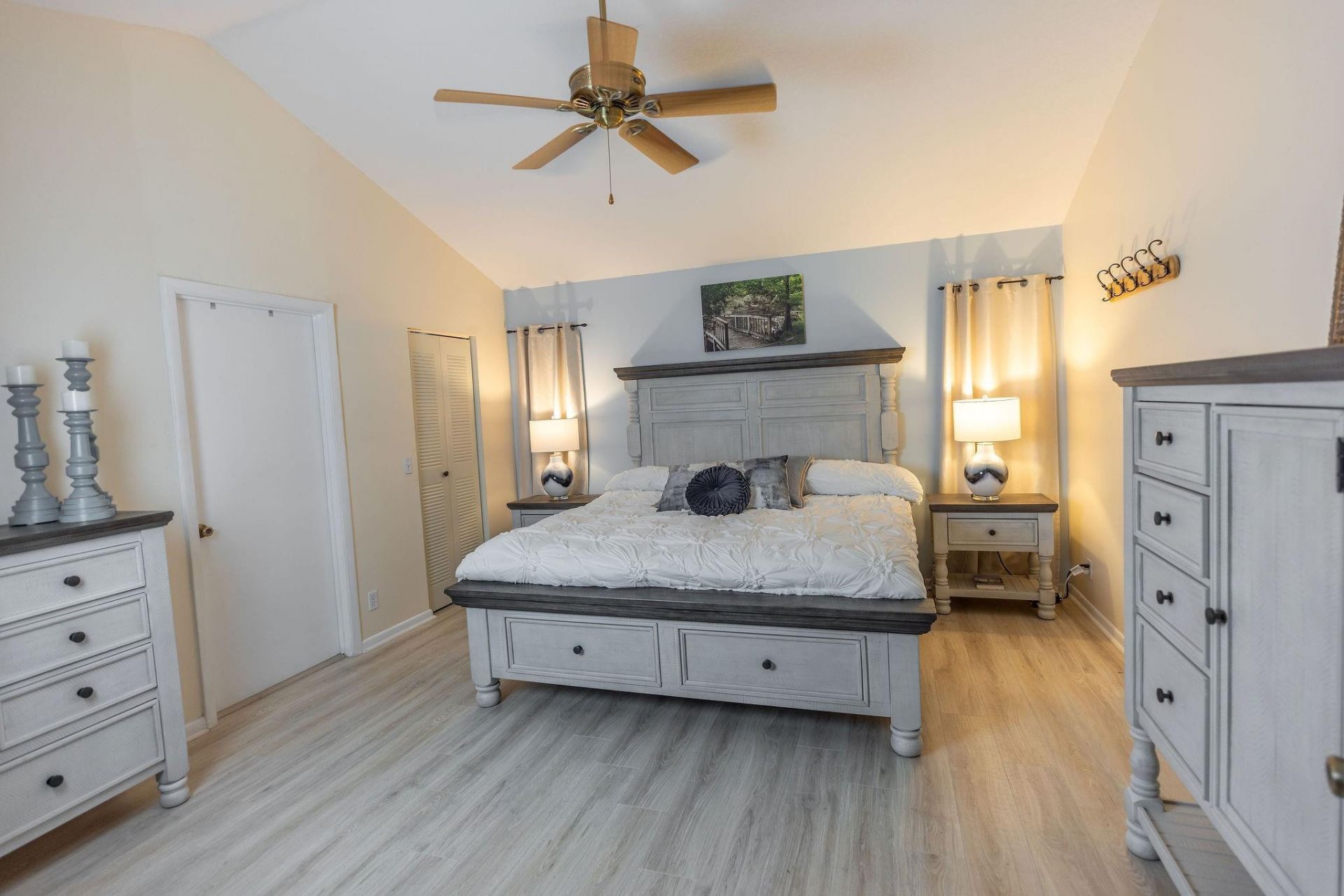 590 NW 161st Avenue, Pembroke Pines, FL 33028 Photo