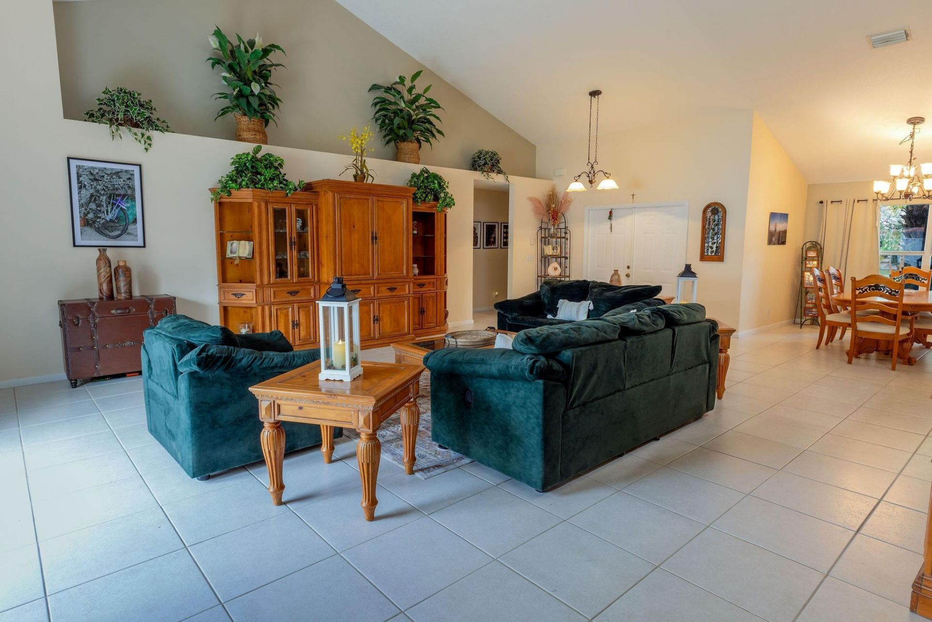 590 NW 161st Avenue, Pembroke Pines, FL 33028 Photo