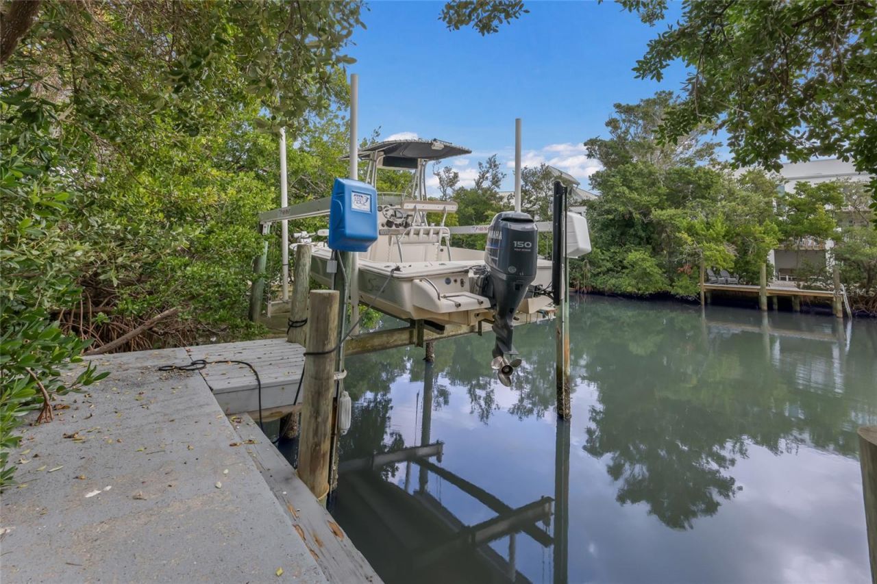 413 Poinsettia Road, Anna Maria, FL 34216 Photo