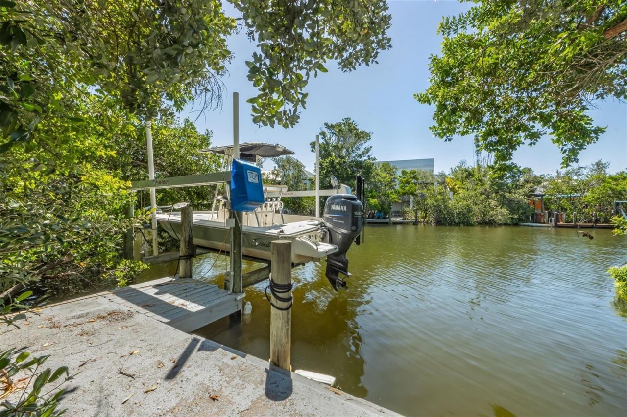 413 Poinsettia Road, Anna Maria, FL 34216 Photo