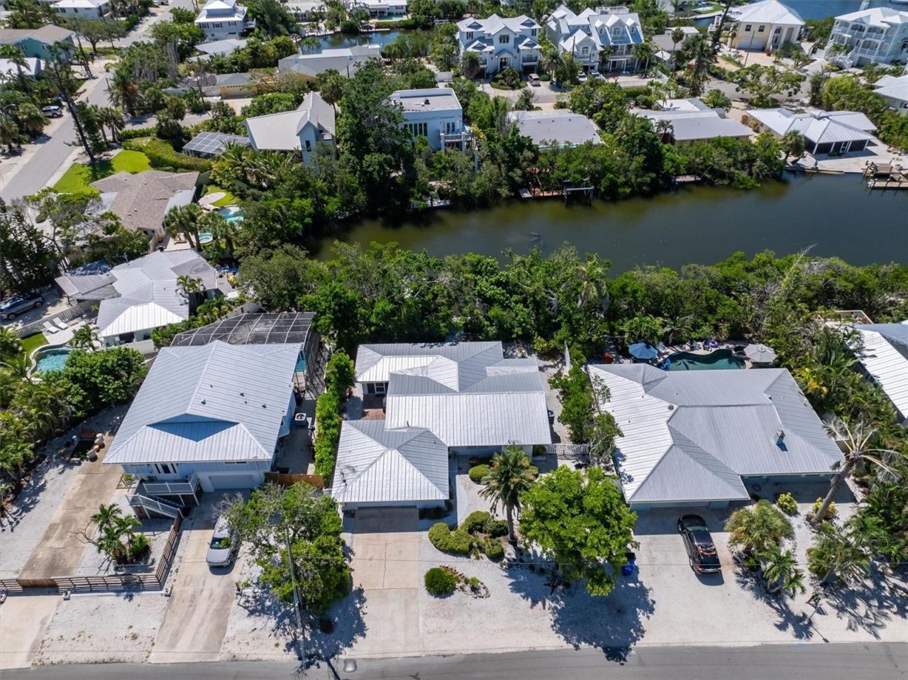 413 Poinsettia Road, Anna Maria, FL 34216 Photo