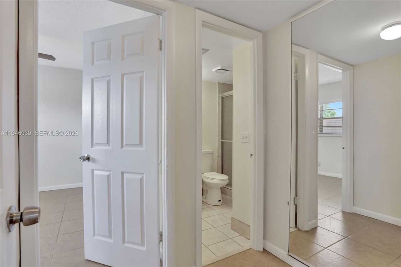 551 NW 80th Ter, Unit 203, Margate, FL 33063 Photo